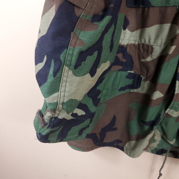 Army Cold Weather Combat Jacket in Woodland Camo Size S - Picture 5 of 11
